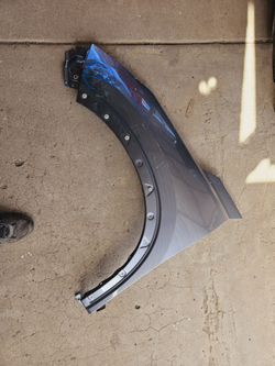 Nissan rogue left fender oem