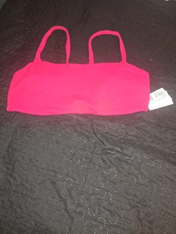 Lululemon Wunder Train Track Strappy Racer BRA. Size 10 $40