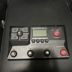 Zoom B2 Four Bass Multi-Effects Processor