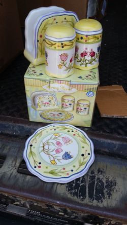 Floral 4PC Table Set