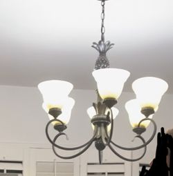 Chandelier 
