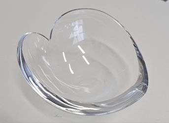 Nambe GlassHeart Bowl, designed by Sean O'Hara. 