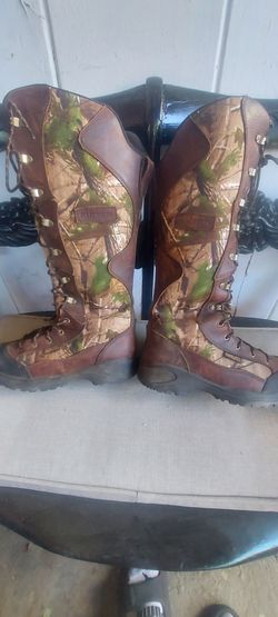 Boots for man size 10