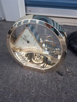 Rhythm Mantel Clock with Bell Chime
