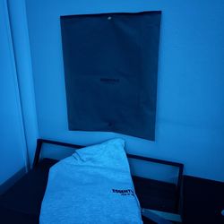 Fear Of God Essentials Hoodie Authentic Medium