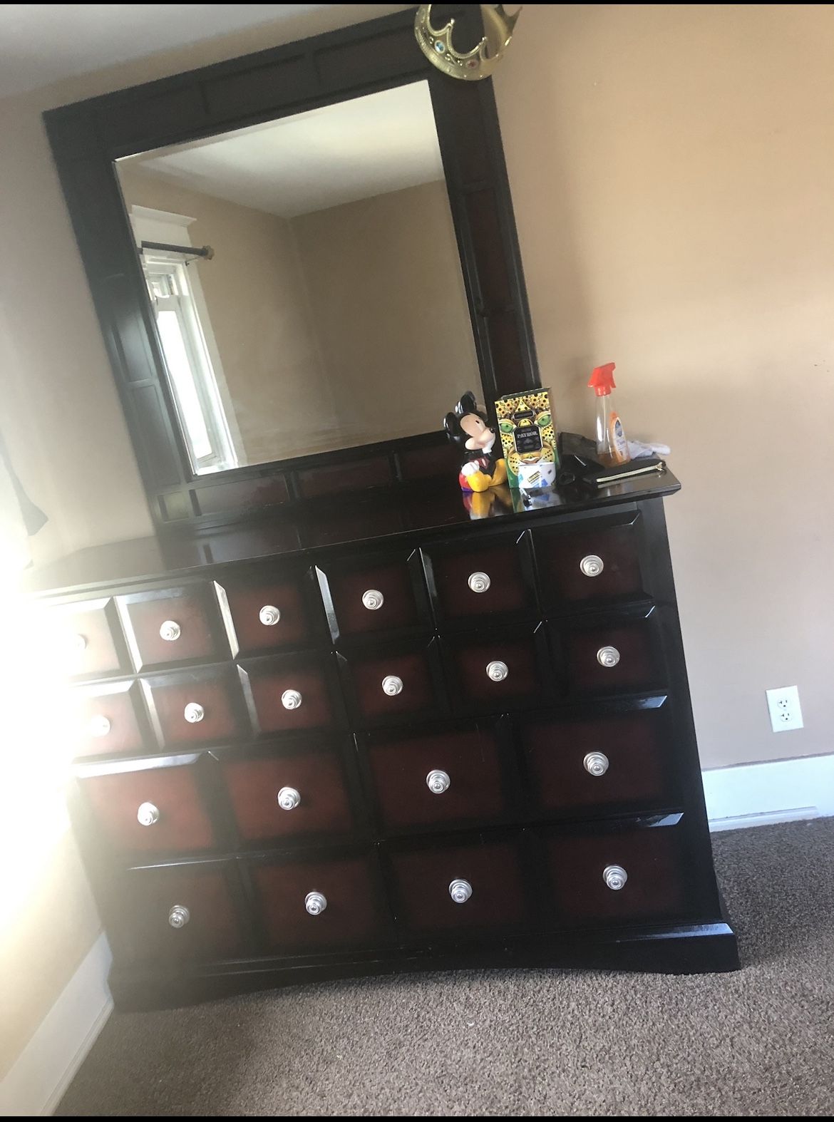 Dresser With mirror 