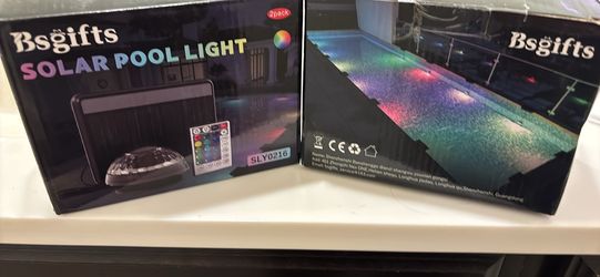 Solar pool lights