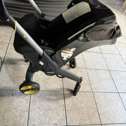 Doona Stroller 