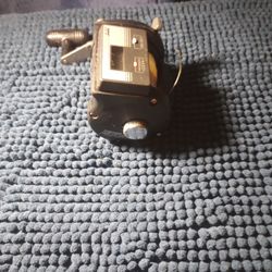 Penn 875 LC Open Face Line Counting Baitcasting fishing Reel