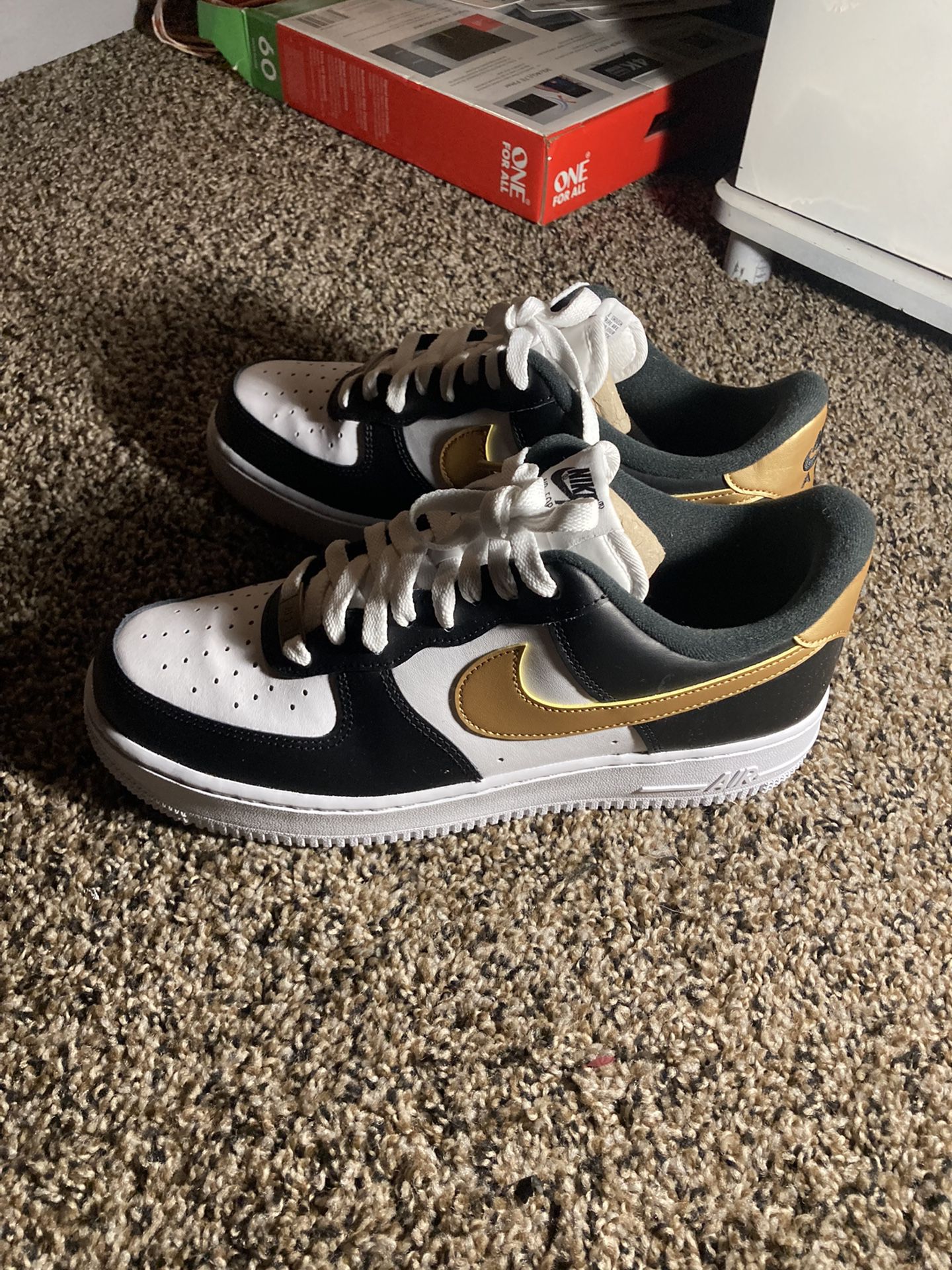 Nike Air Force 1 '07 Black Gold 2020 for Sale