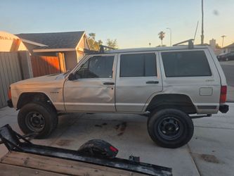 Jeep cherokee