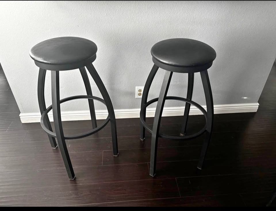 Bar Stools - Bar Height -black- Swivel