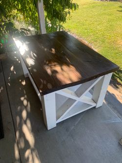 Coffee Table 39” Long 26.5” Wide 20.5” Tall
