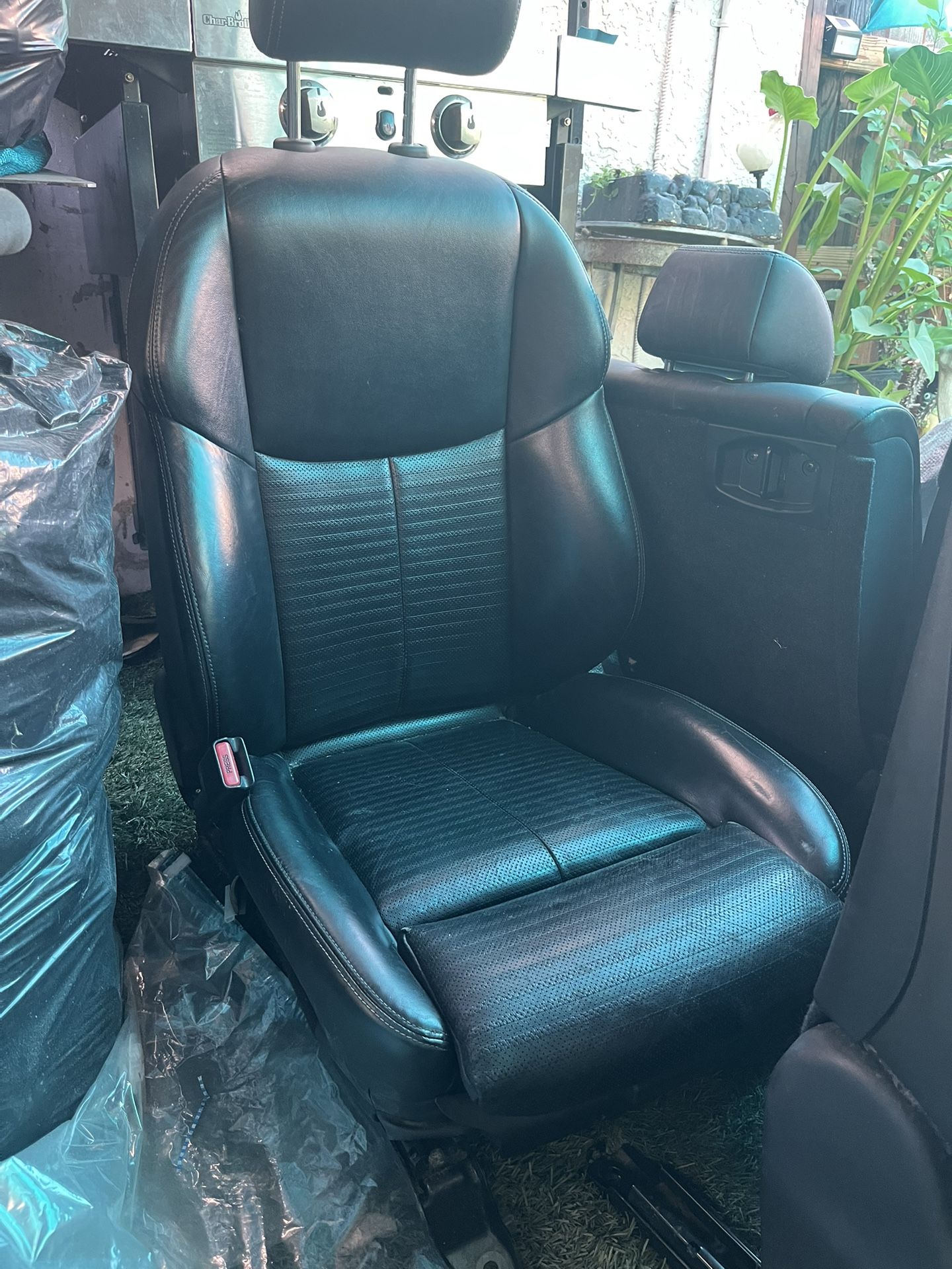 Q50 Sport Seats