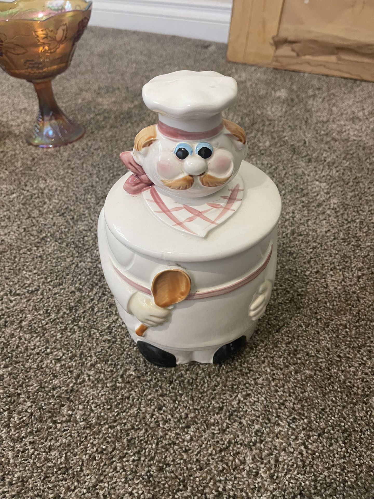 The Dictionary Of Furniture 3 Volumes)