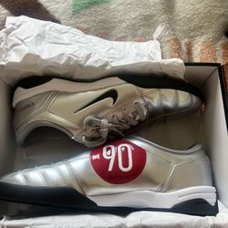 Soccer Shoes 