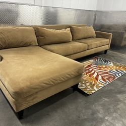 LIGHT BROWN SECTIONAL COUCH W/ FREE DELIVERY 