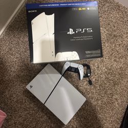 PS5 slim 1TB storage