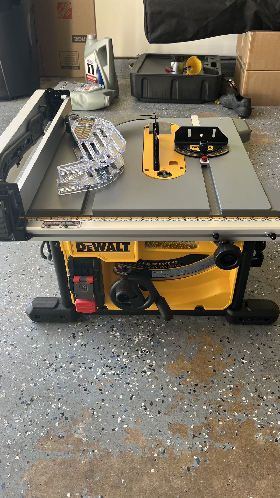 DeWalt Table Saw With Stand 