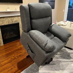 Lift Recliner - BRAND NEW - Oversized, VERY Comfortable, Massage, USB Port, 350 Lb Capacity