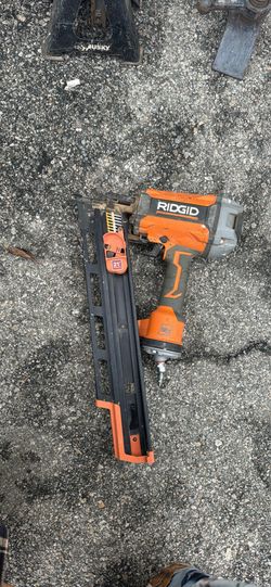 Ridgid Pneumatic 21-degree Framing Nailer