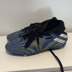 Adidas Soccer Cleat Size 6