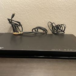 Sony Blu-Ray DVD Player W/HDMI Cable Tested