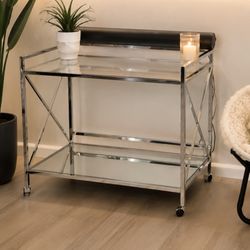 Gorgeous Luxury Glass Table With Wheels
