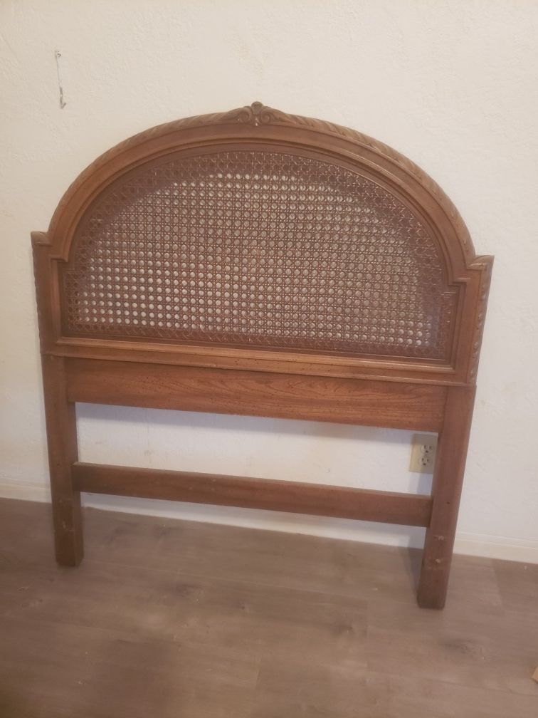 Twin head board