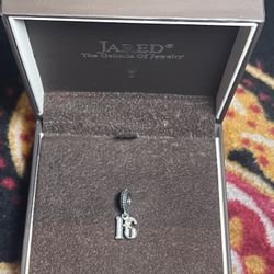 Pandora Pendant- Sweet 16 