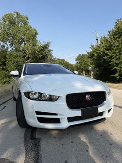 2018 Jaguar XE