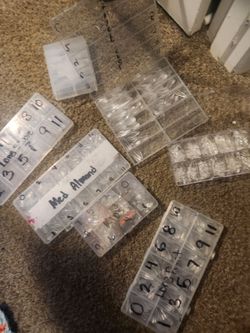 Lots lots nails
