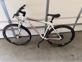 Cannondale Trail SL 5 29er Mountain Bike – Excellent Condition