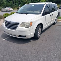 2008 Chrysler Town And Country LX