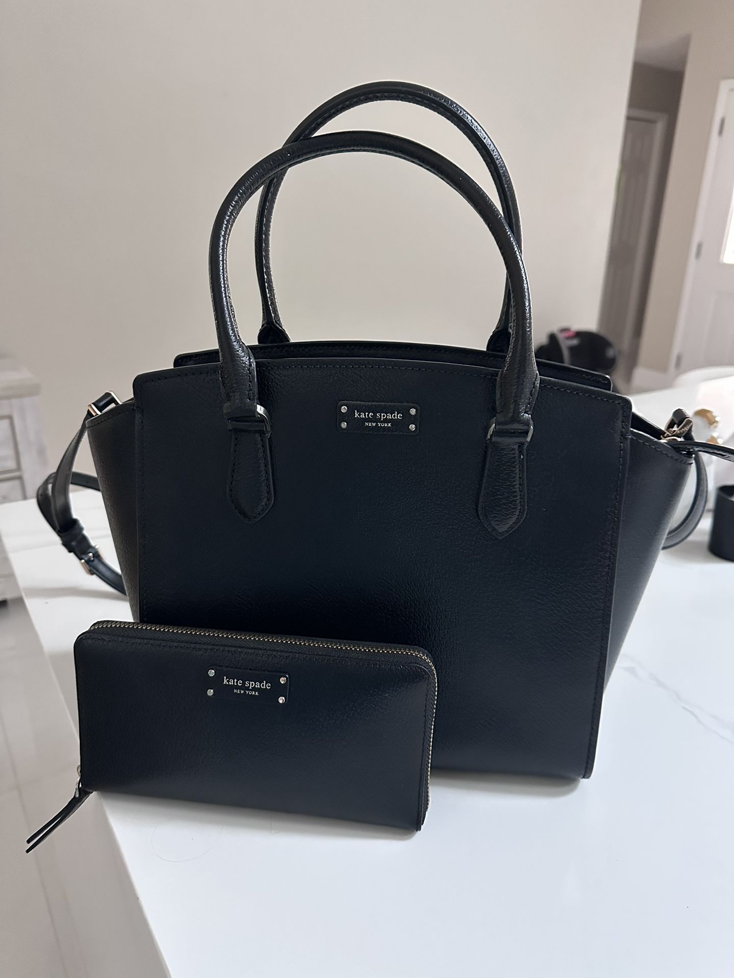 Kate Spade Purse & Wallet