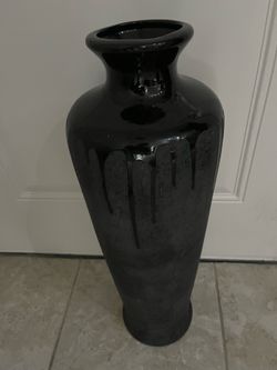 Wickes Accent Floor Vase w/ Black Drip Glazed Pattern & Gray & Black Shiny  Speckled Ceramic Bottom