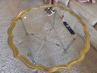 Round glass table