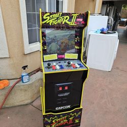 Arcade1up Street Fighter II - Street Fighter 2 Legacy Edition 