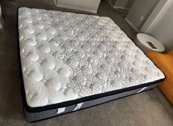 (Chino Hills pick up) 12" King size Medium Gel Memory Foam Mattress with Pocket Spring Hybrid Mattress, Medium Comfort, Breathable & Durable
