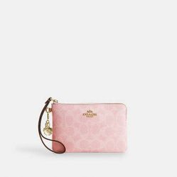 Coach Corner Zip Wristlet in Powder Pink