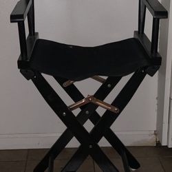 NEW NEVER USED MAKEUP VANITY CHAIR