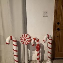 Vintage Blown Mold Illuminated 32” Candy Can’t & Lollipop Holiday Yard Decoration 