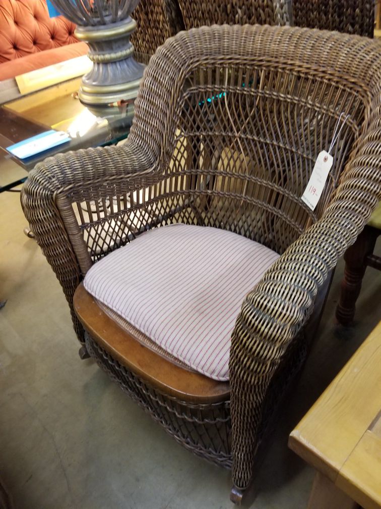 Patio rocker chair 🦋 We are located at 2811 E. Bell Rd.  We are Another Time Around Furniture