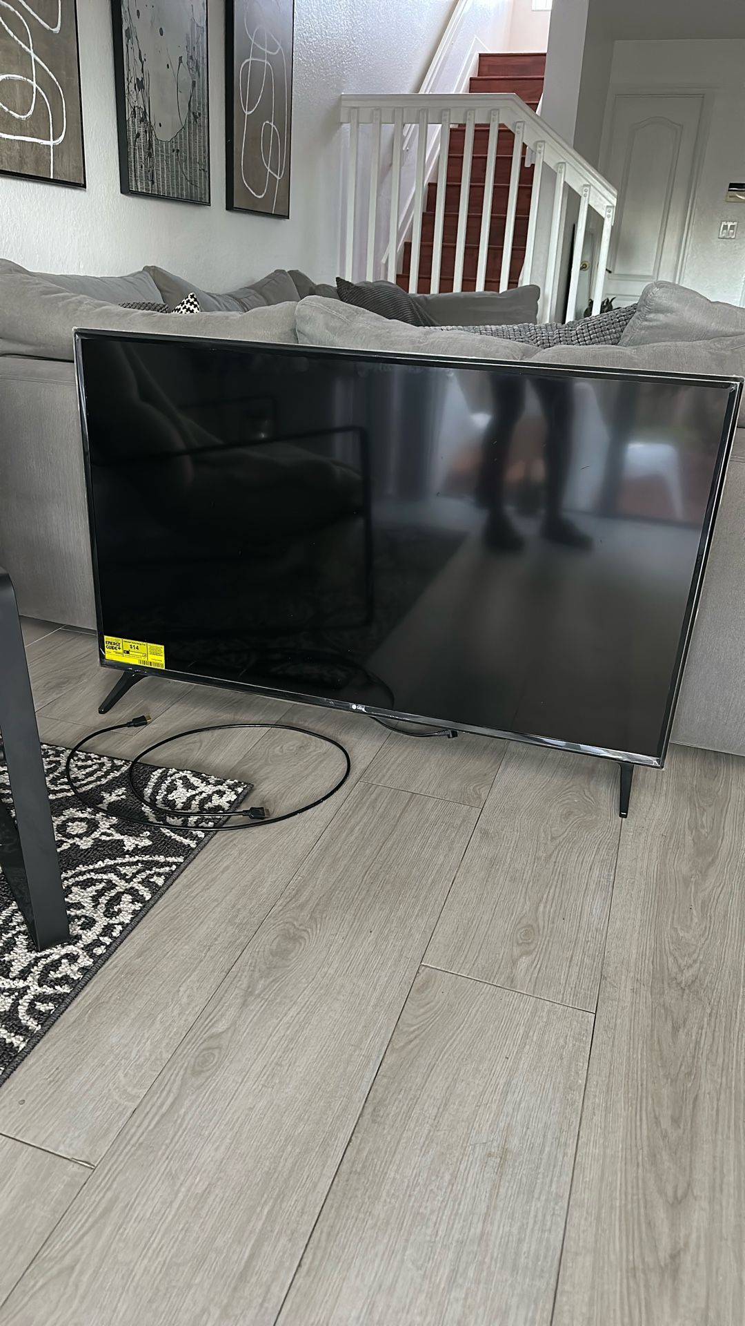 TV LG 60”