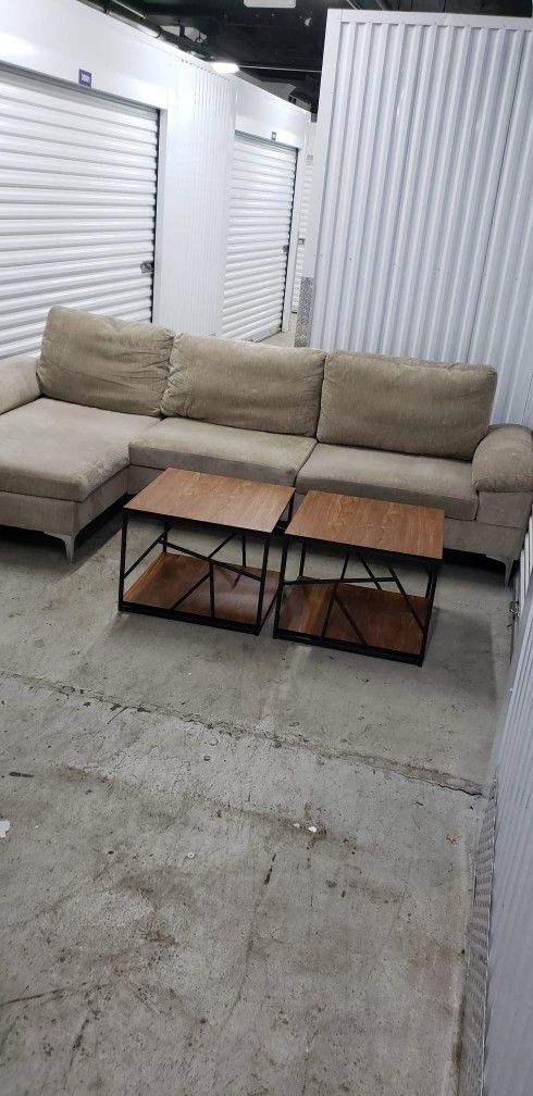 L-Shape SECTIONAL COUCH 