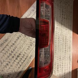 2014-2018 Gmc Sierra 1500 3rd Brake Light