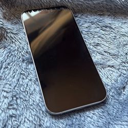 iPhone 15 128gb *unlocked* No Trades