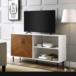 MidCenturyModernStyleBuffet Or Tv Entertainment(New In A Box)