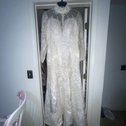 Ivory Wedding Dress 