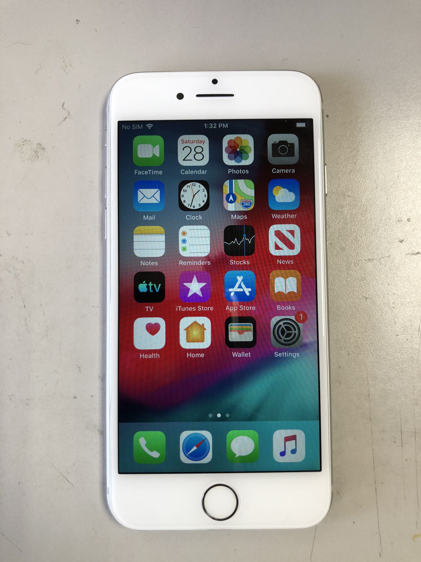 Iphone 8 64gb white at&t